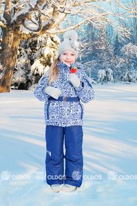 Компания OLDOS предлагает купить зимние детские костюмы оптом